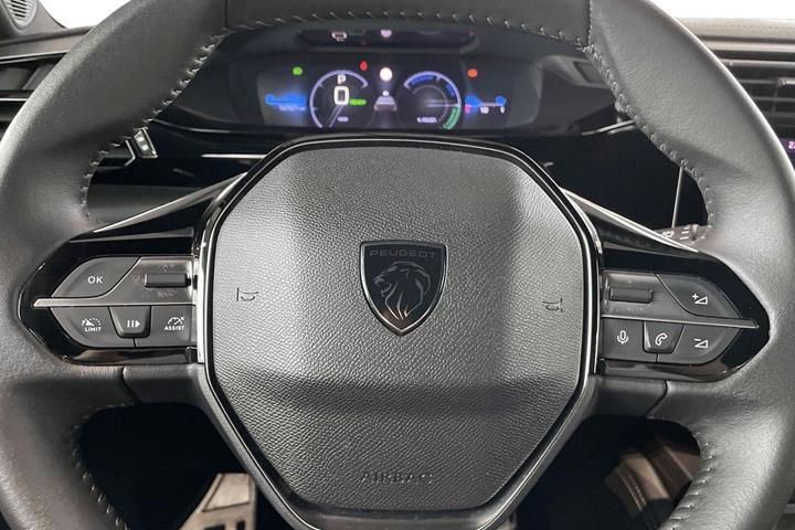 Hvid Peugeot E-308 fra 2023