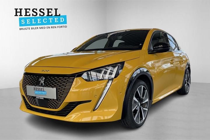 Gul Peugeot e-208 fra 2021 set udefra