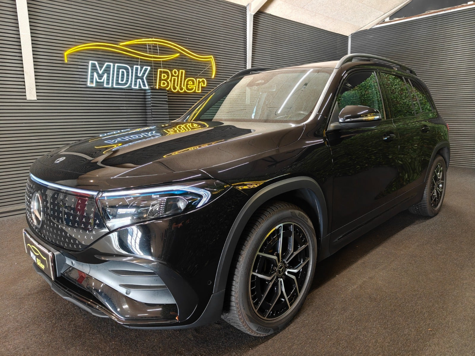 undefined Mercedes EQB300 fra 2024