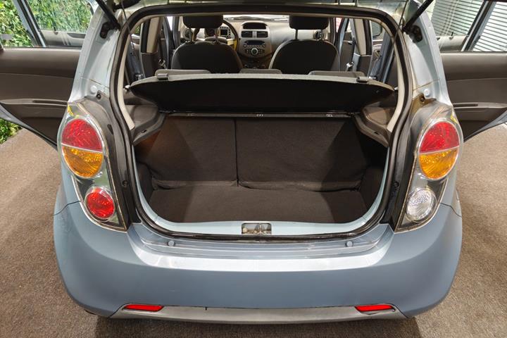 undefined Chevrolet Spark fra 2012