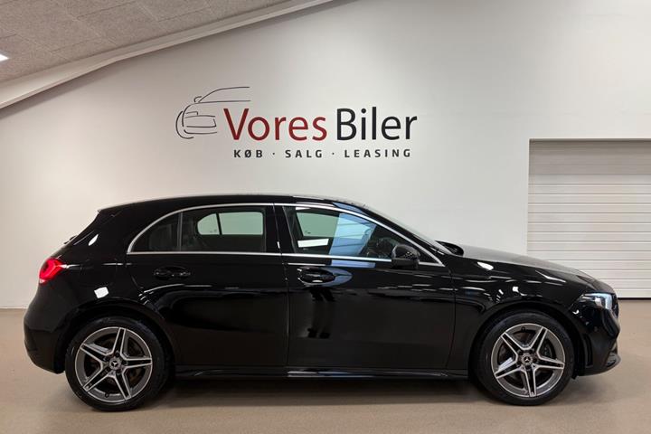 Sort Mercedes A250 e fra 2021