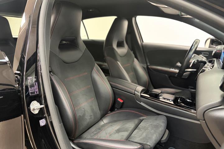Sort Mercedes A250 e fra 2021