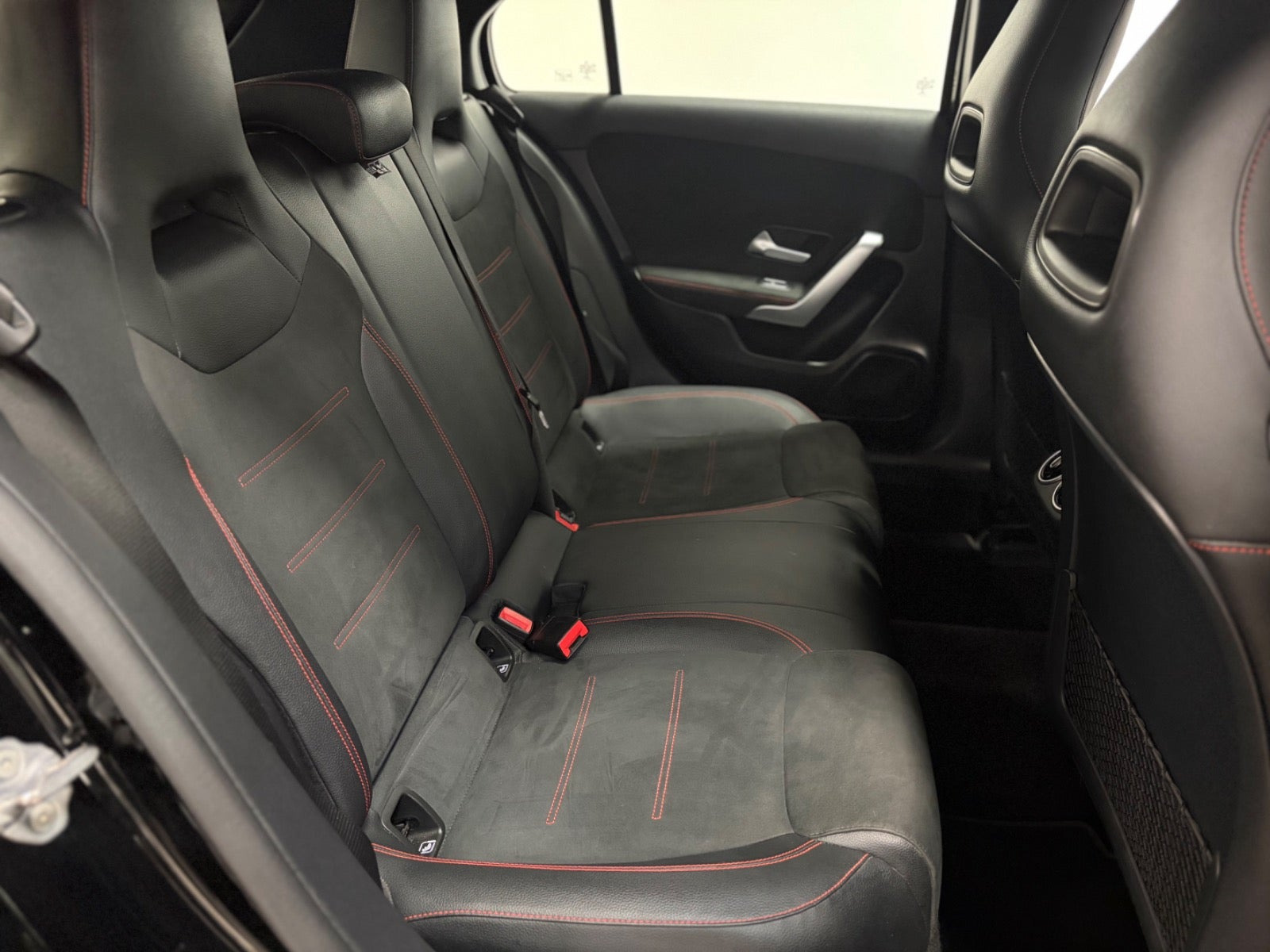 Sort Mercedes A250 e fra 2021