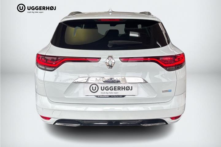 Hvid Renault Megane IV fra 2021