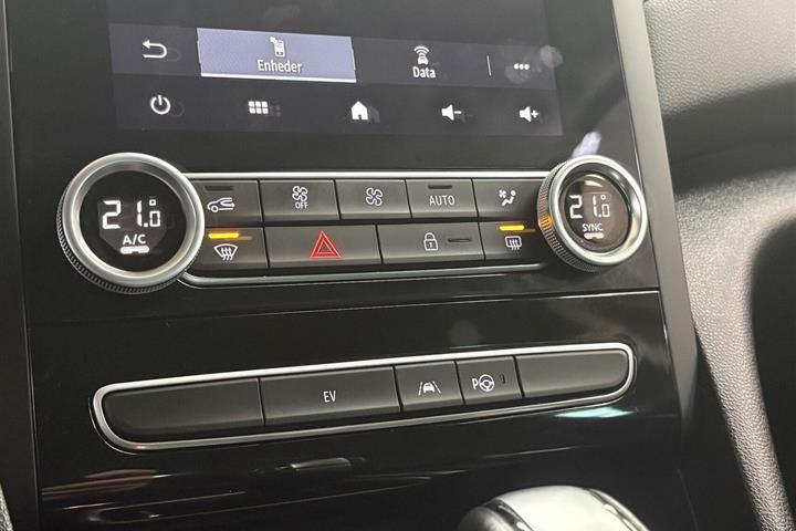 Hvid Renault Megane IV fra 2021