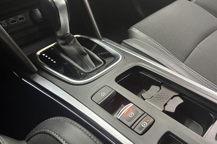Hvid Renault Megane IV fra 2021