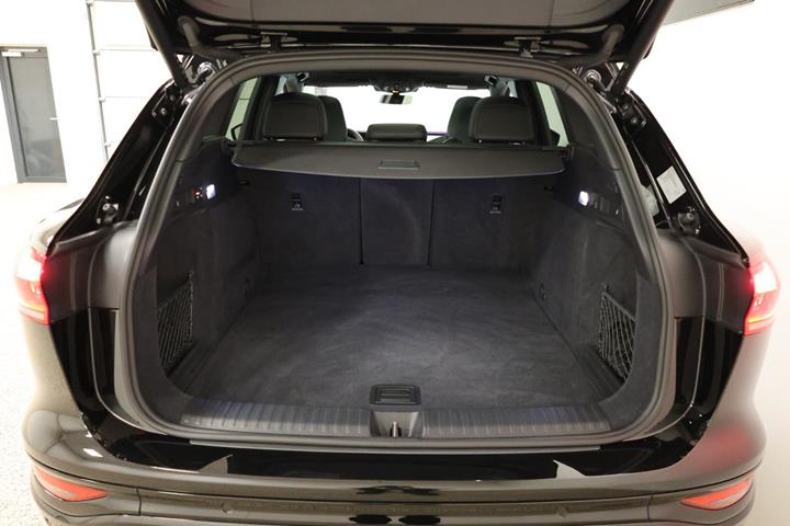 Sort Audi SQ6 e-tron fra 2025