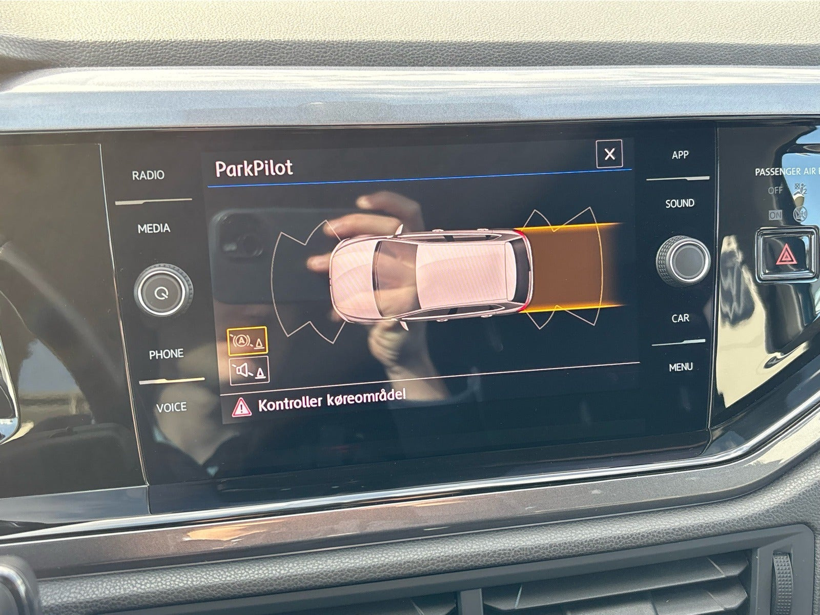 Blå VW Polo fra 2018