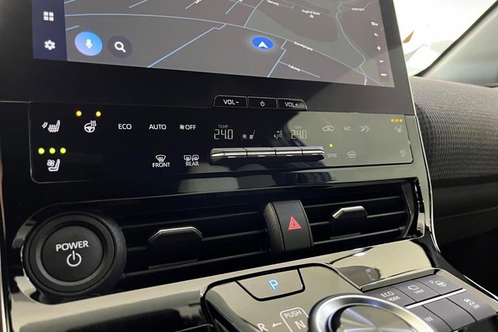 Blå Toyota BZ4X fra 2023