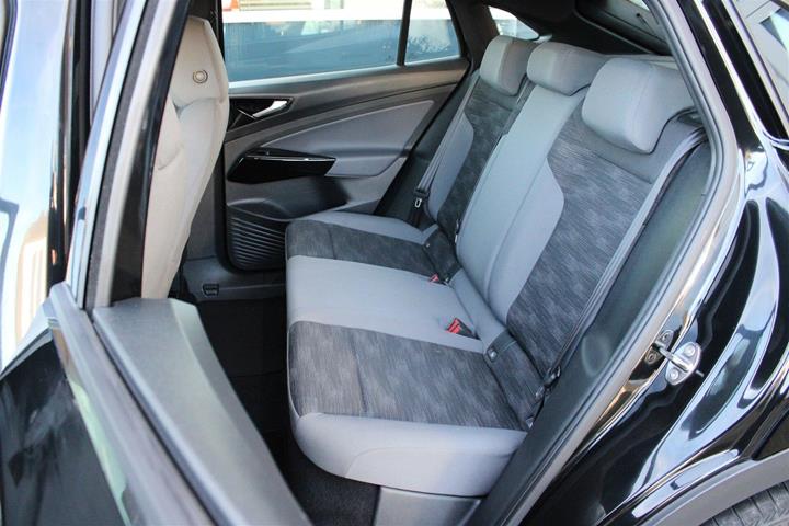 Sort VW ID.5 fra 2023