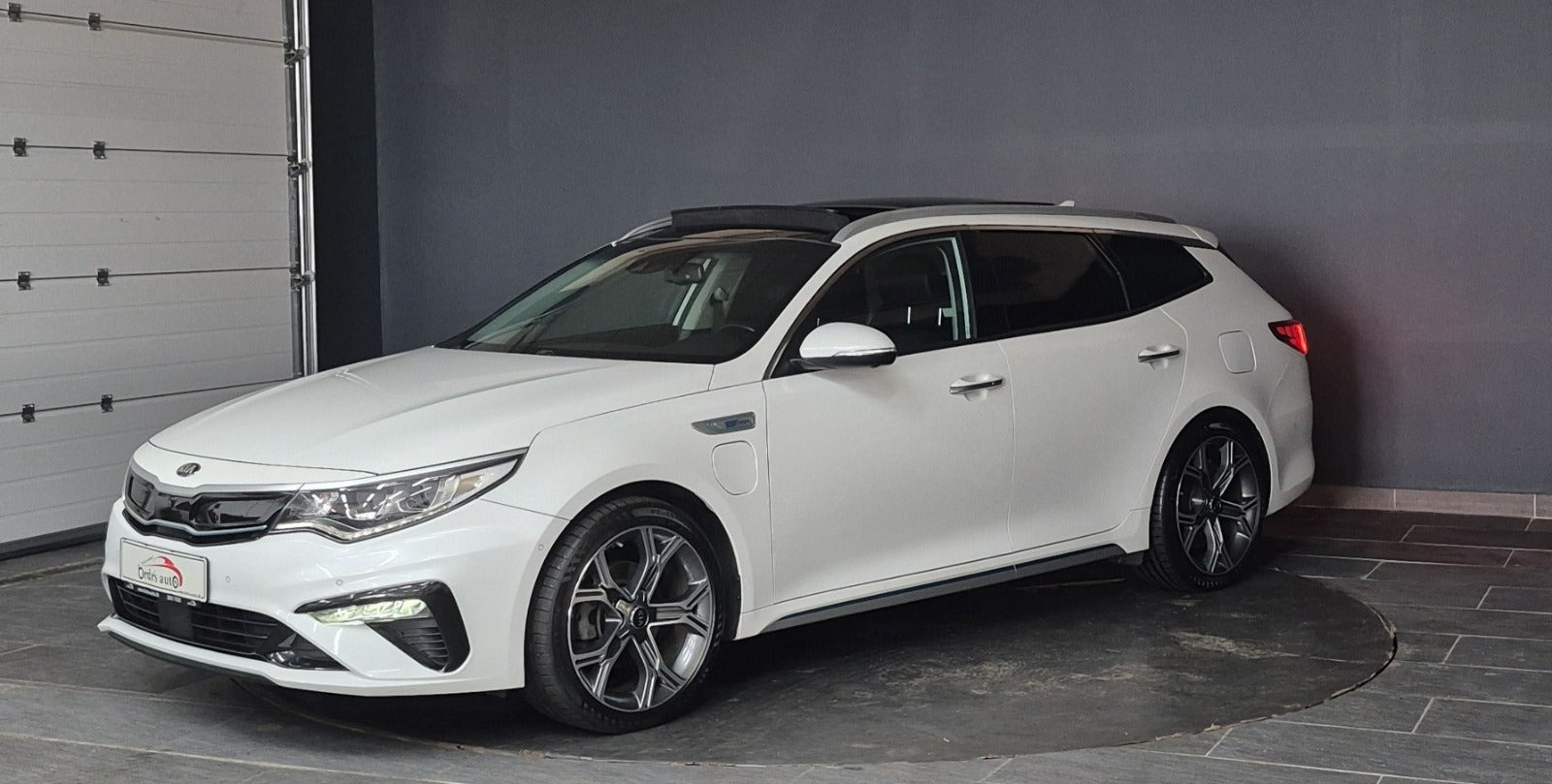 Hvid Kia Optima fra 2020