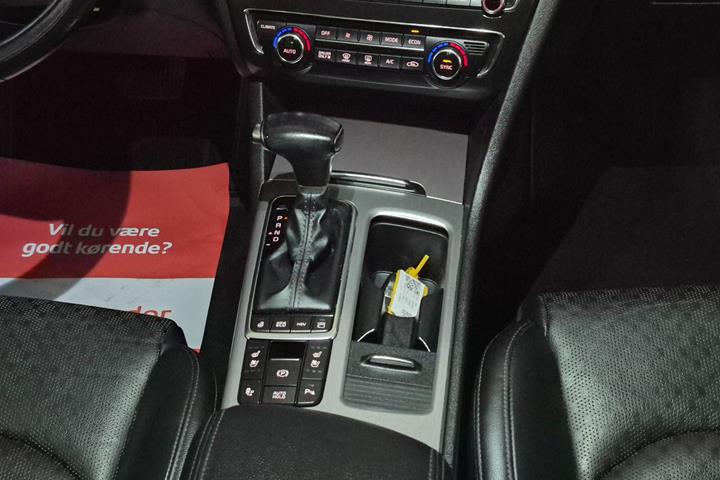 Hvid Kia Optima fra 2020