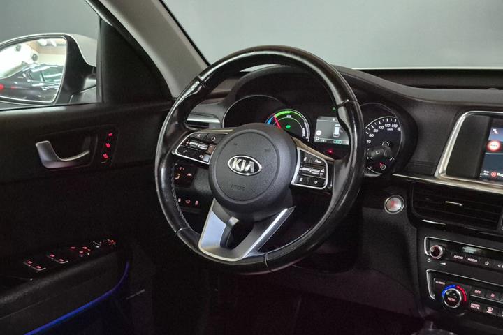 Hvid Kia Optima fra 2020