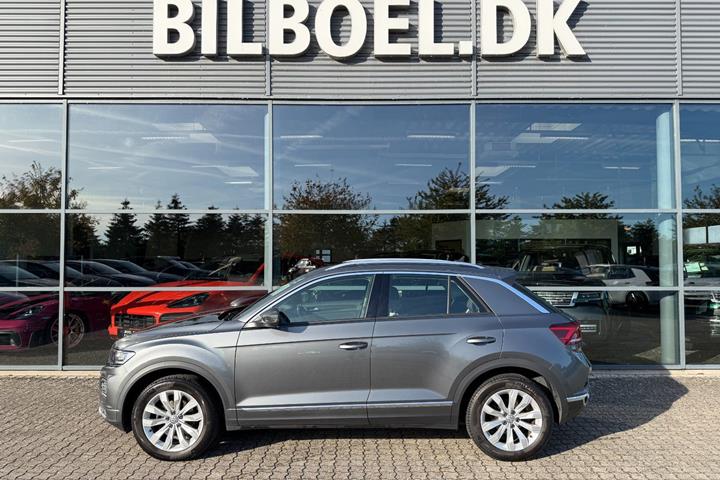 Grå VW T-Roc fra 2020