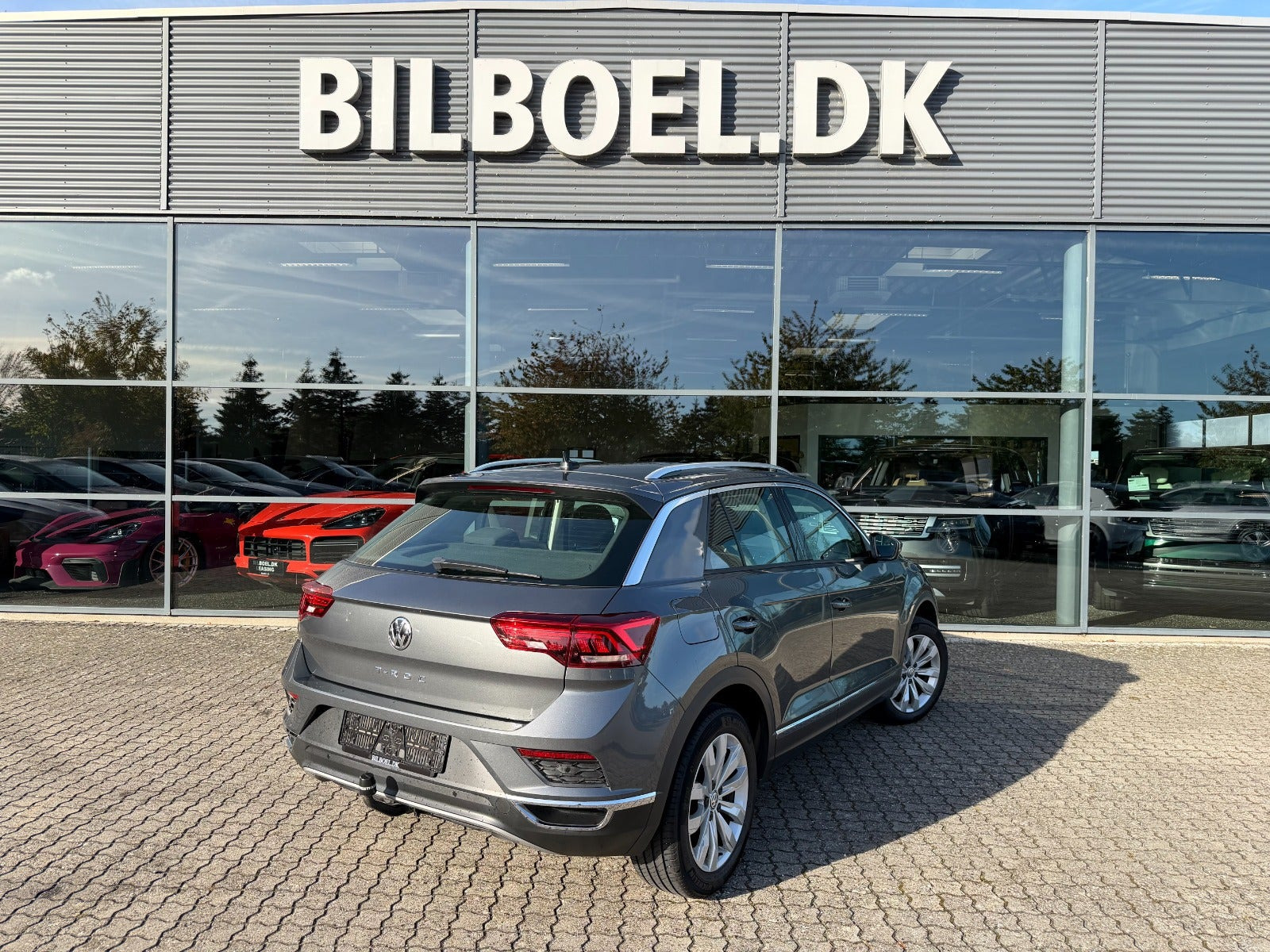 Grå VW T-Roc fra 2020