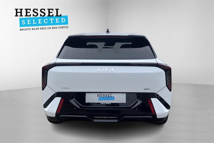 Hvid Kia EV4 fra 2026