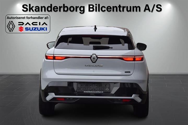 Grå Renault Mégane fra 2024