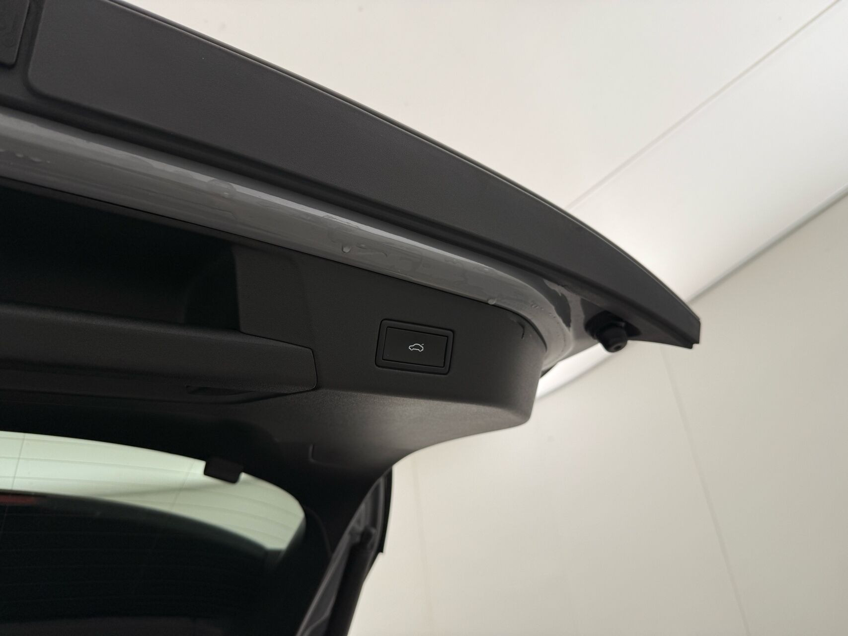 Grå VW ID.4 fra 2023