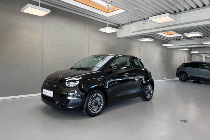 Sort Fiat 500e fra 2023