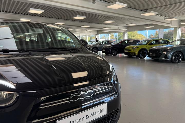 Sort Fiat 500e fra 2023