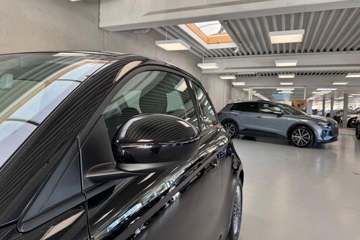 Sort Fiat 500e fra 2023
