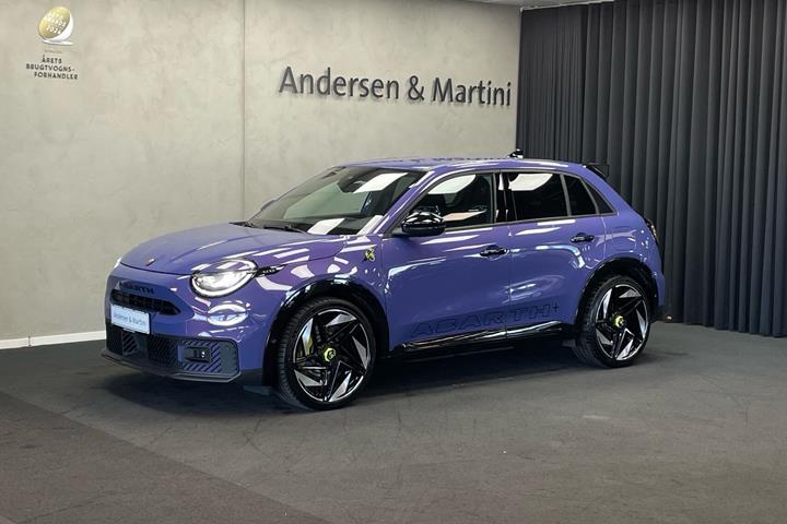 Lilla Abarth 600e fra 2025