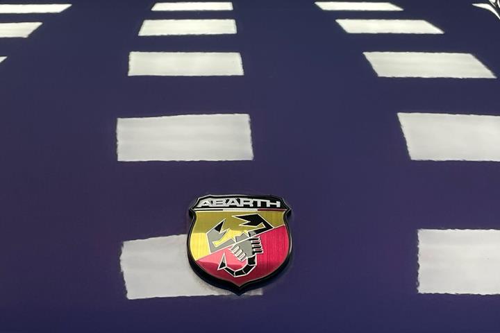 Lilla Abarth 600e fra 2025