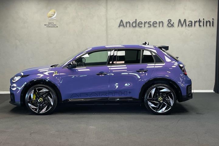 Lilla Abarth 600e fra 2025