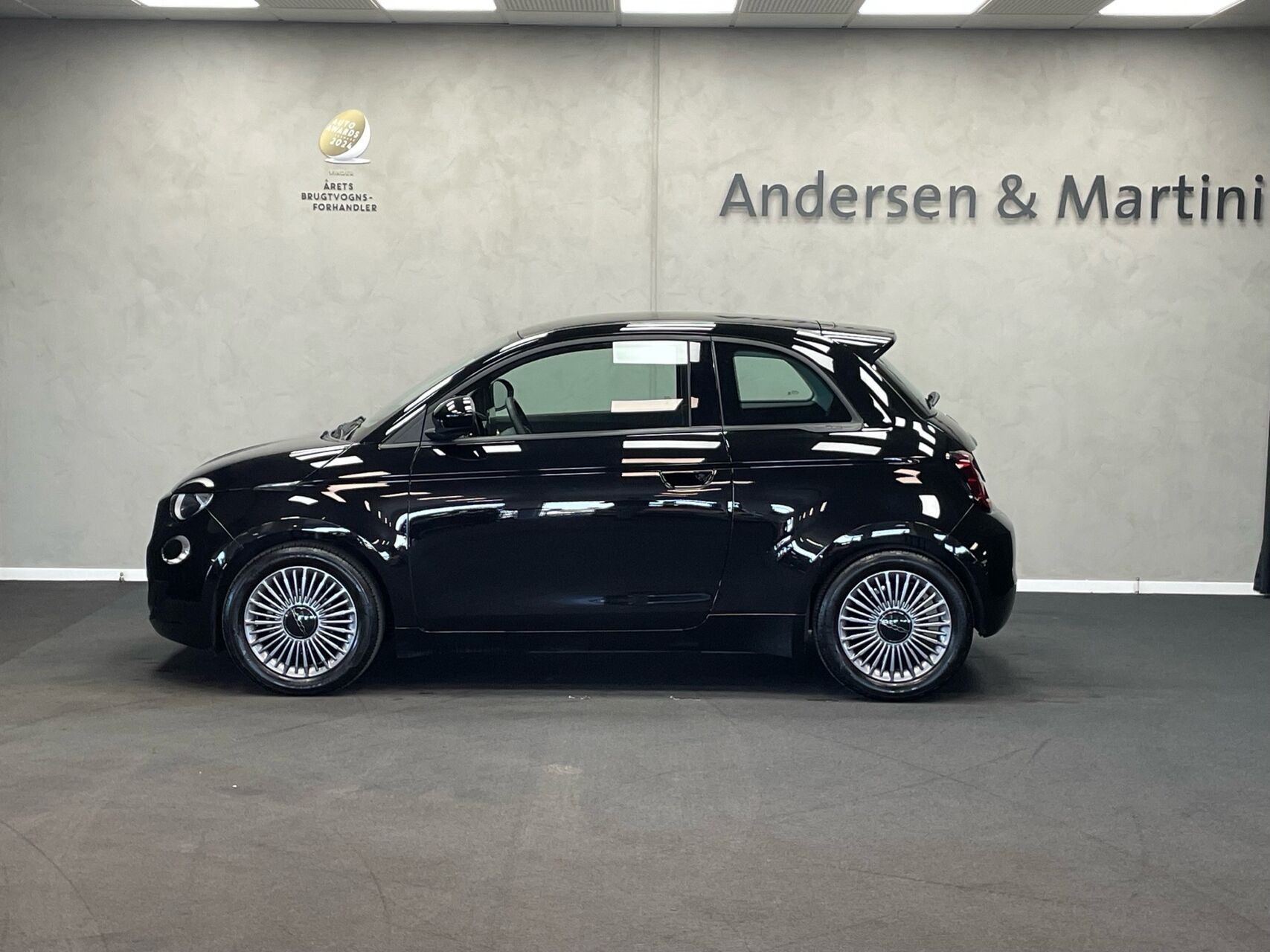 Sort Fiat 500e fra 2023