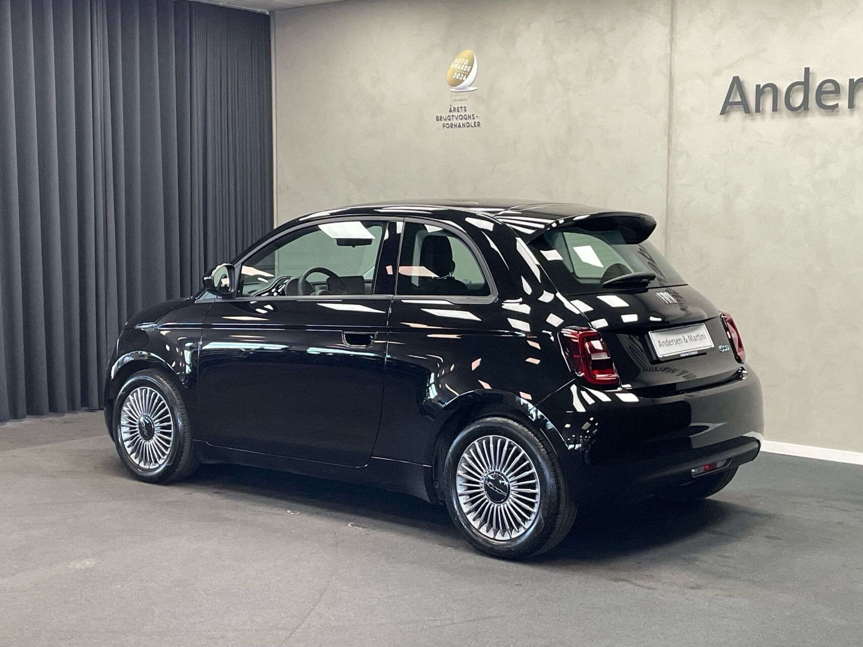 Sort Fiat 500e fra 2023