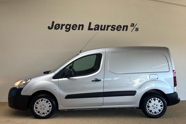 Sølv Peugeot Partner fra 2018