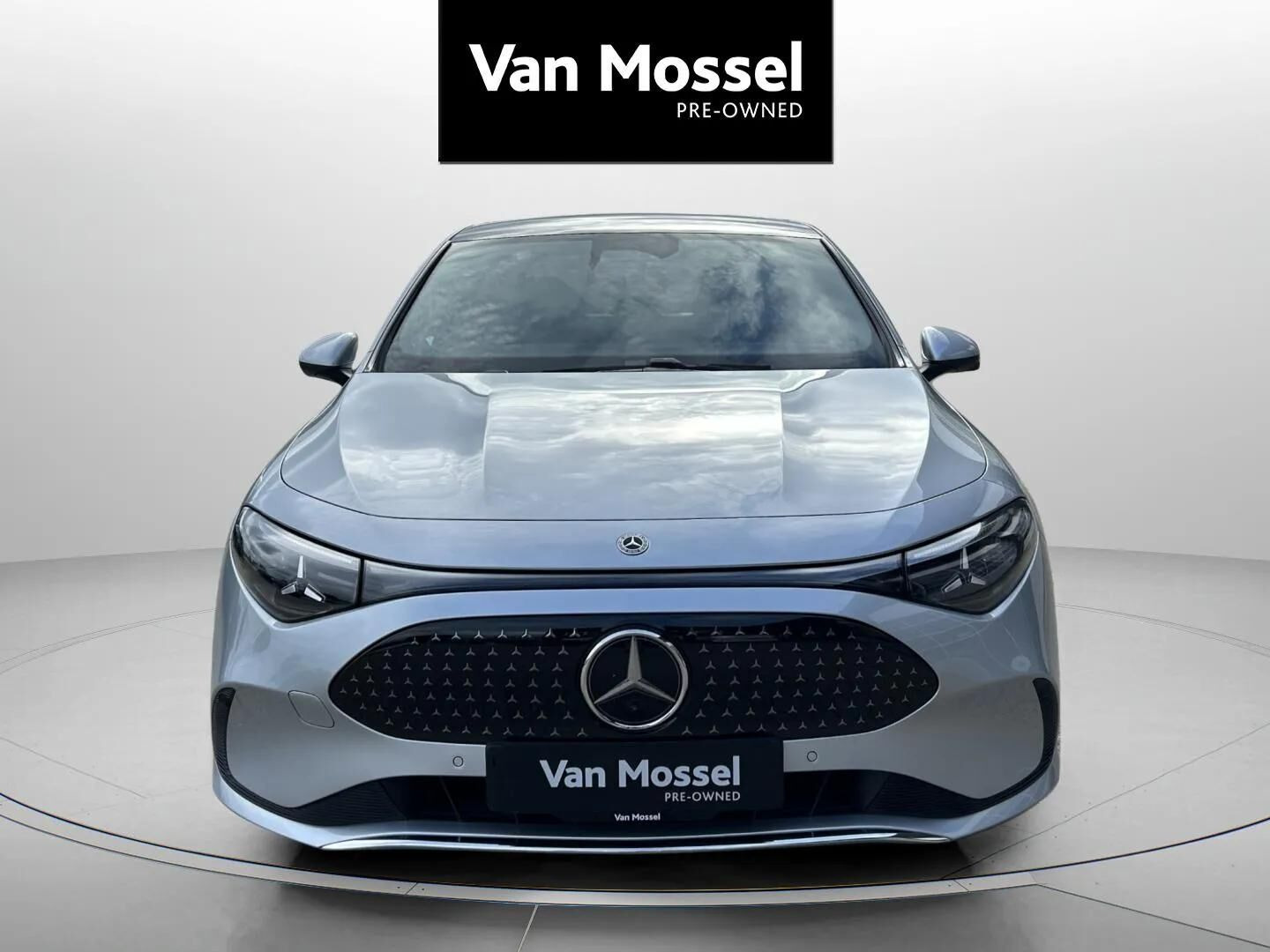 Sølv Mercedes CLA200 fra 2026