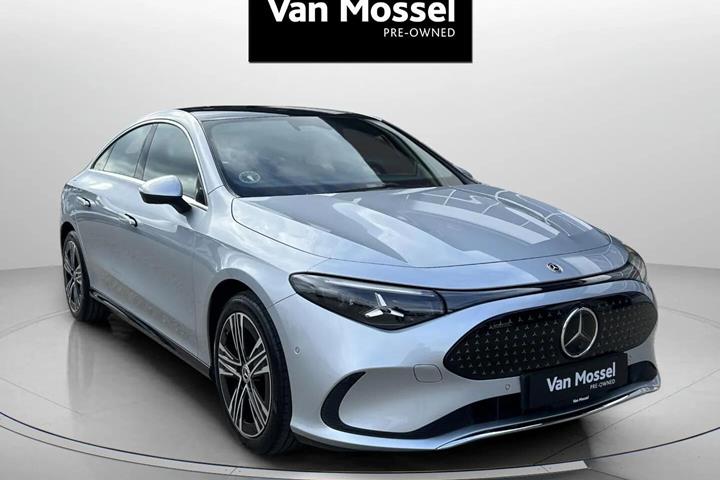 Sølv Mercedes CLA200 fra 2026