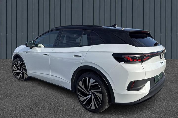 Hvid VW ID.4 fra 2025