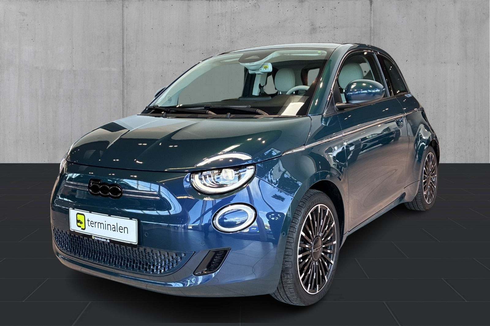 Fiat 500e 42 la Prima by Bocelli