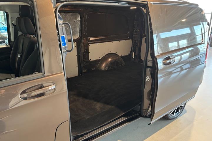 undefined Mercedes Vito 116 fra 2016