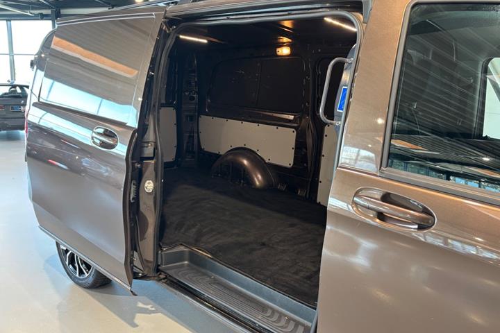 undefined Mercedes Vito 116 fra 2016