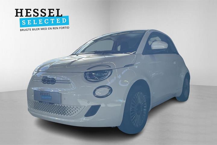 Hvid Fiat 500e fra 2024