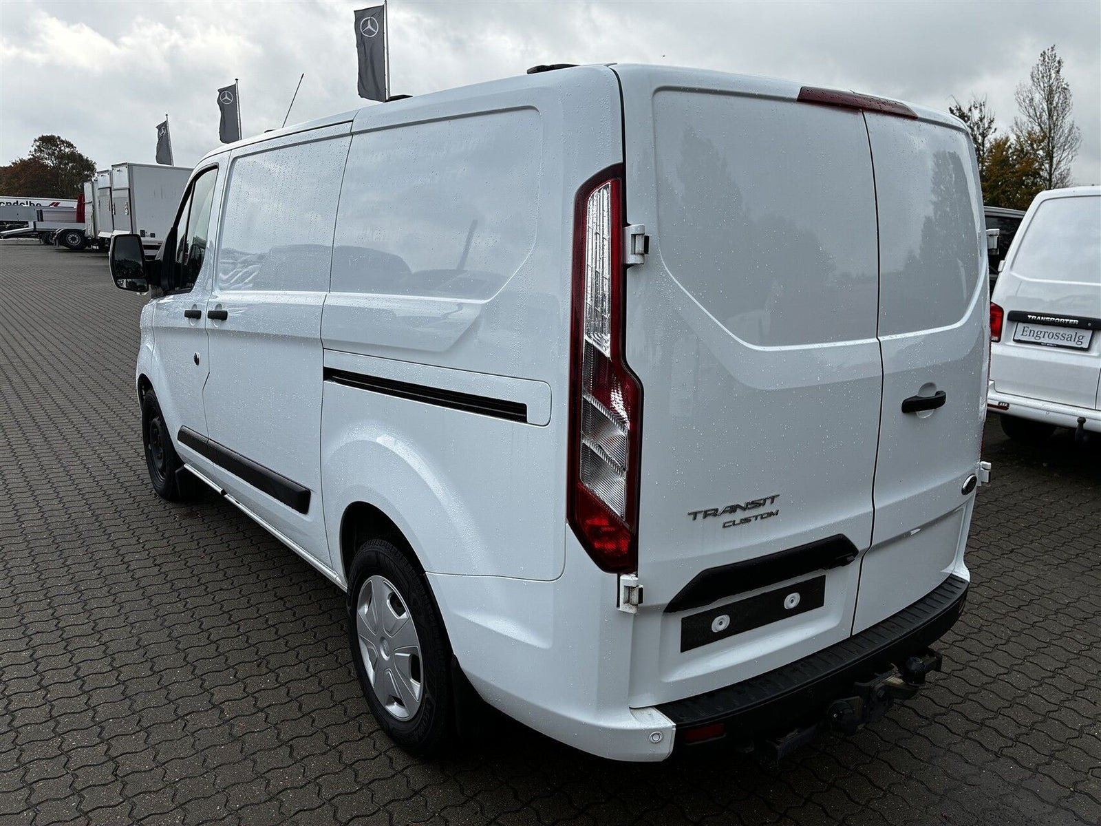 Hvid Ford Transit Custom 300 L1 fra 2023