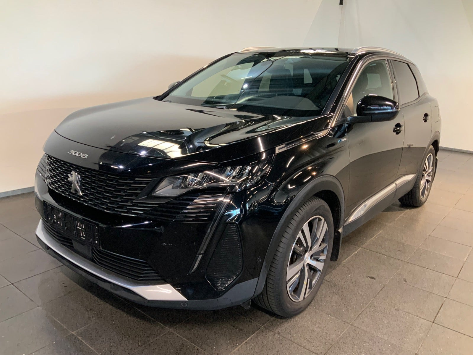 Peugeot 3008 1,6 Hybrid Allure Limited EAT8