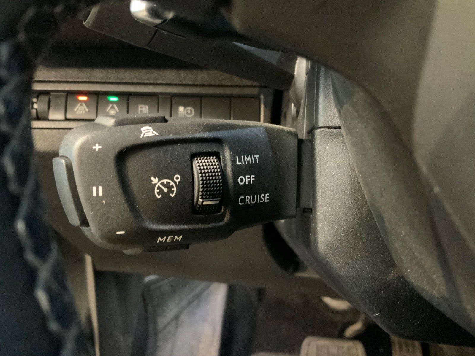 Sort Peugeot 3008 fra 2020