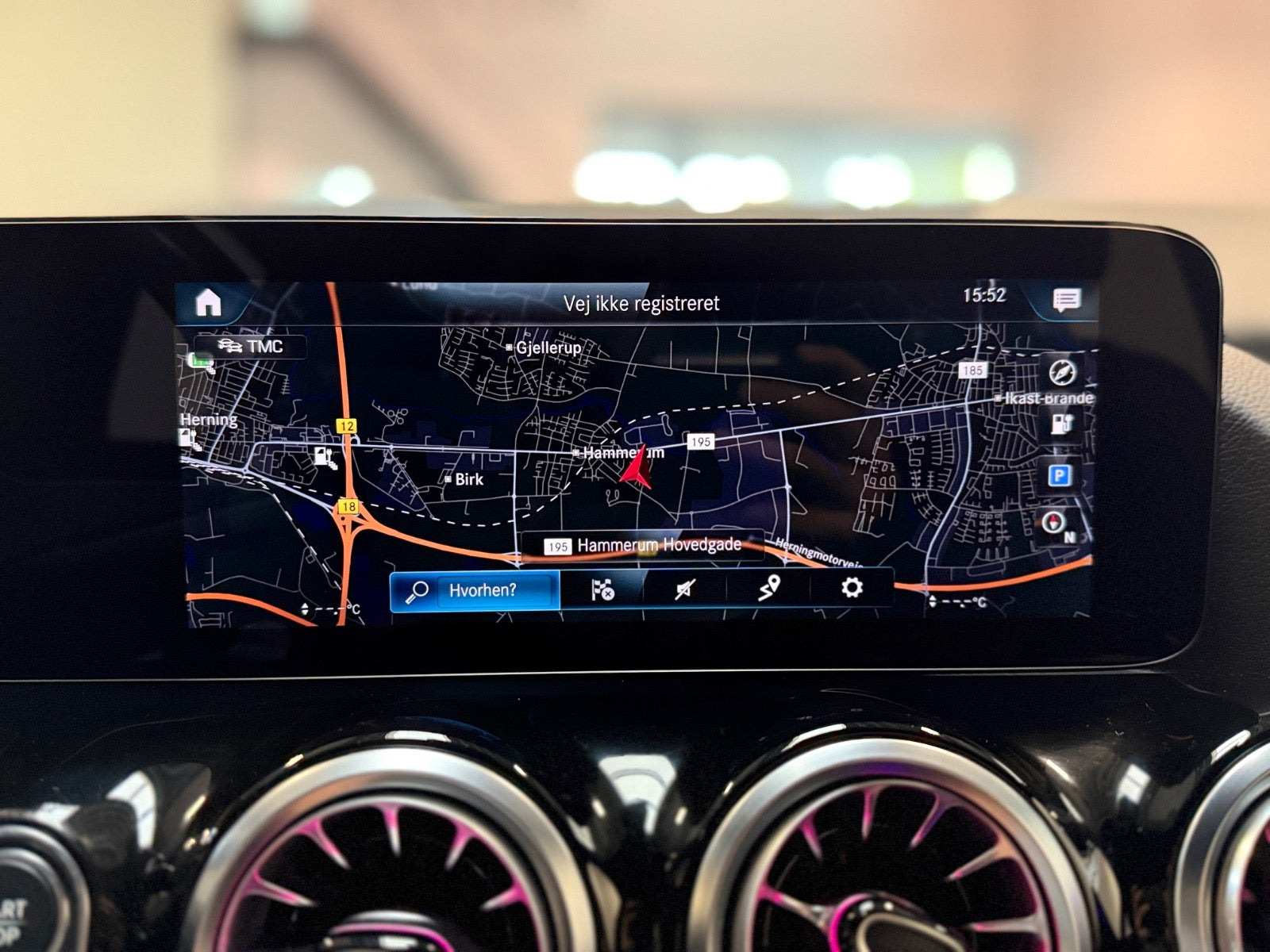 Blå Mercedes EQA250 fra 2022
