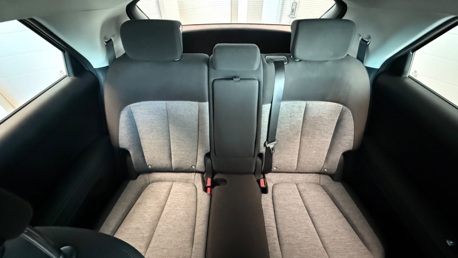 Blå Hyundai Ioniq 5 fra 2021
