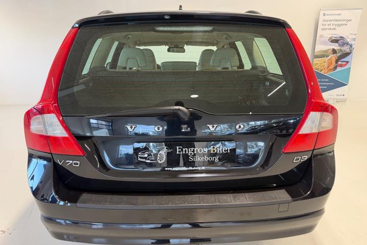 Sort Volvo V70 fra 2010