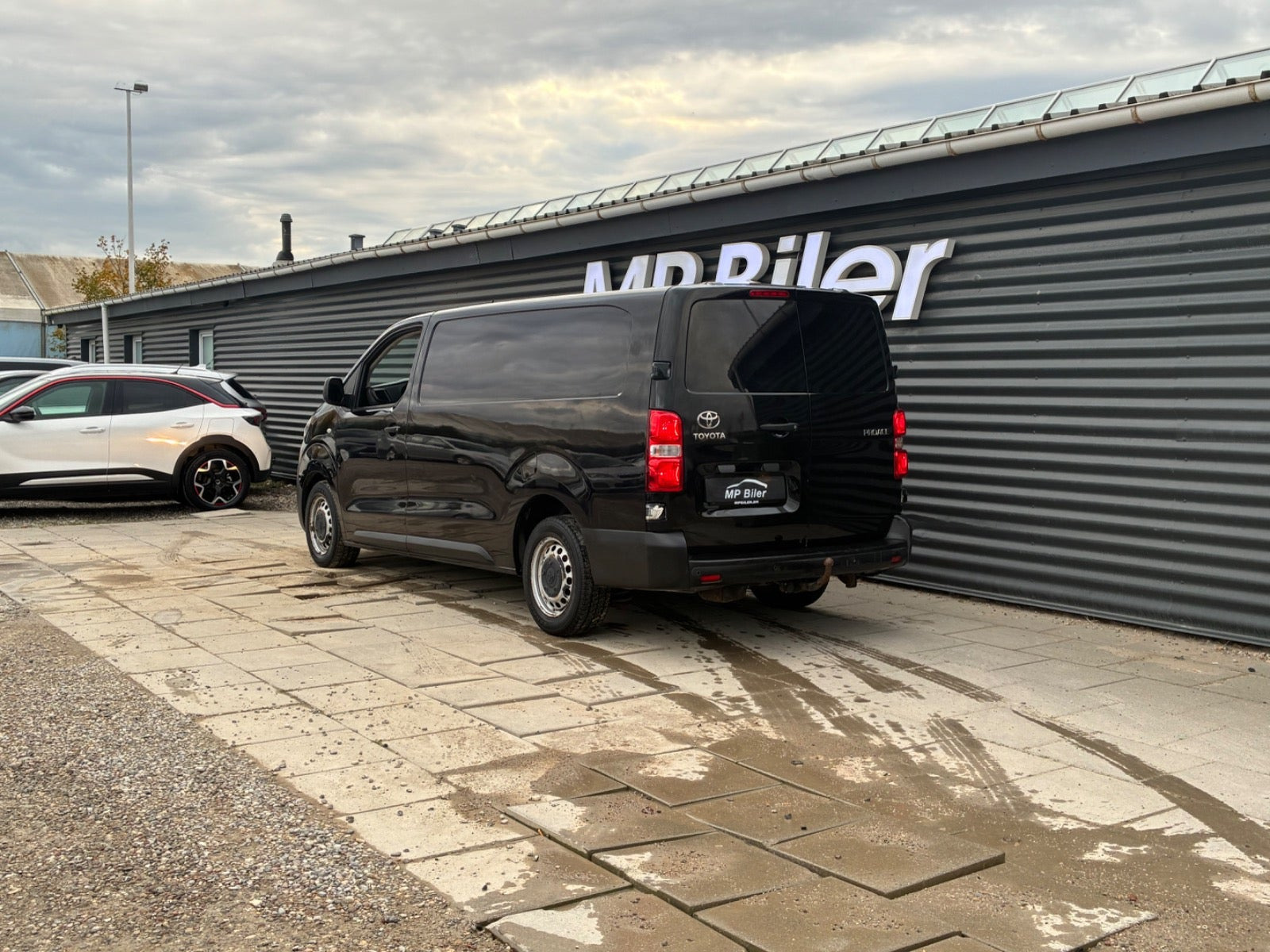 Sort Toyota ProAce fra 2019