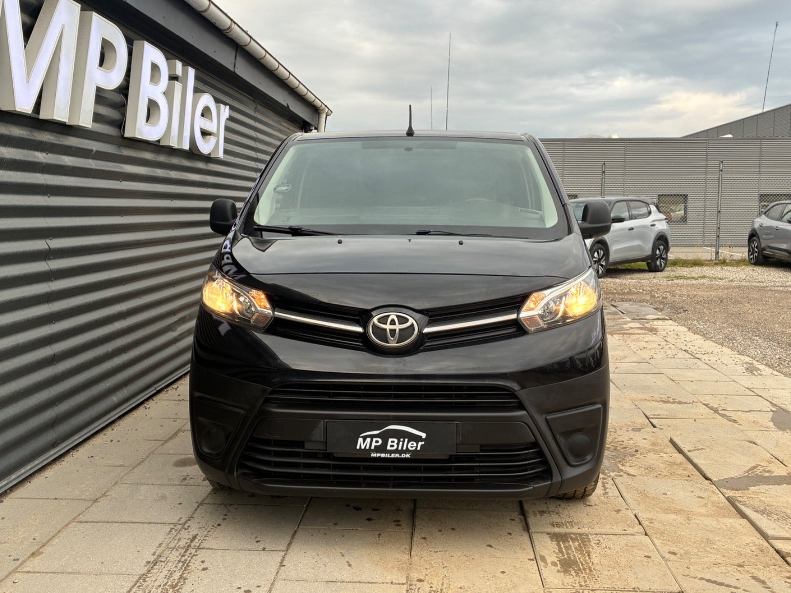 Sort Toyota ProAce fra 2019