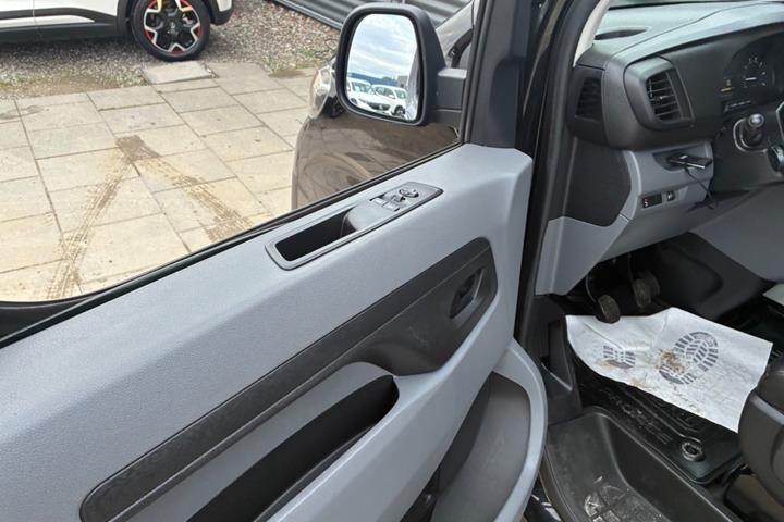 Sort Toyota ProAce fra 2019