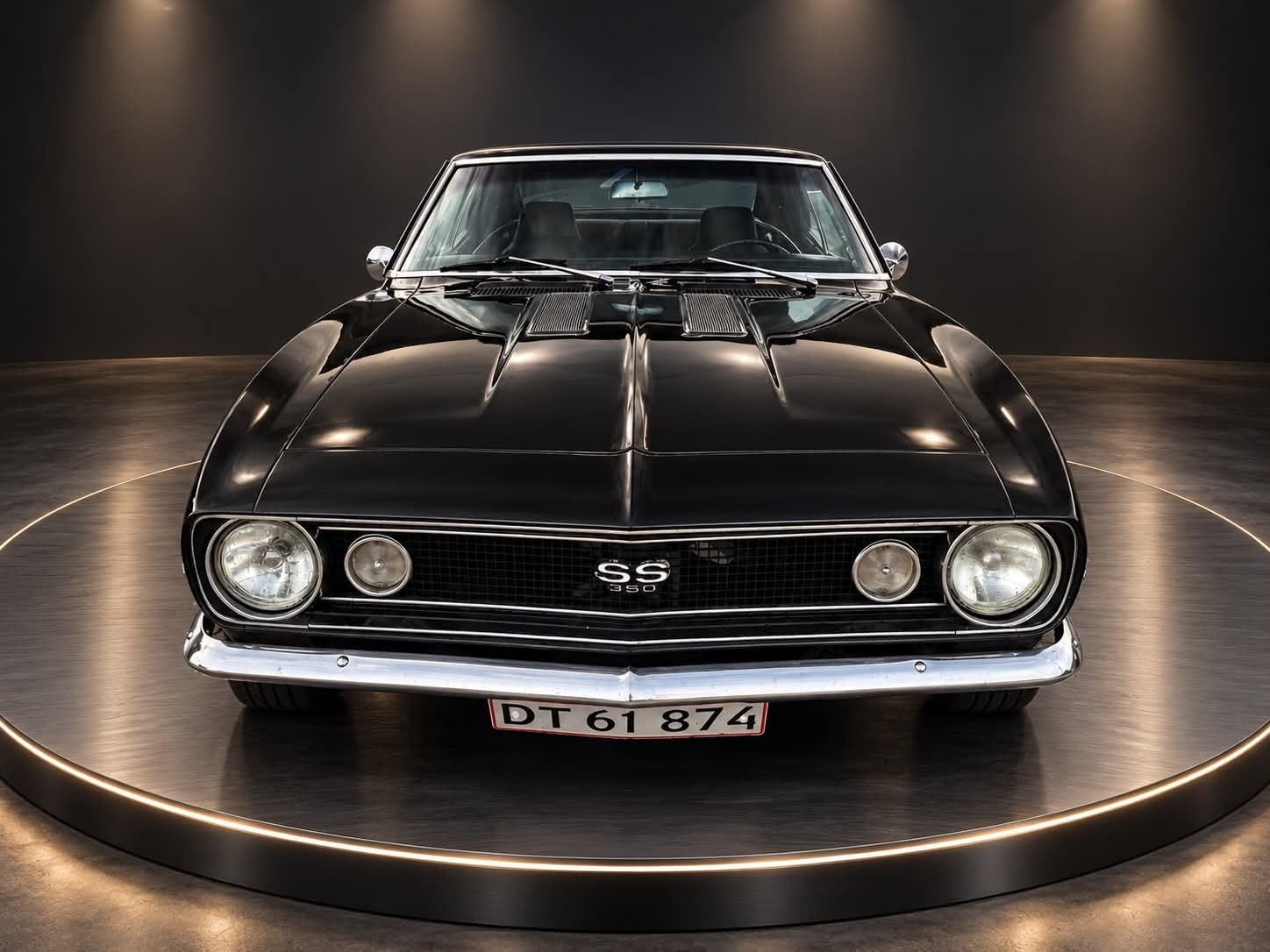 Sort Chevrolet Camaro fra 1967