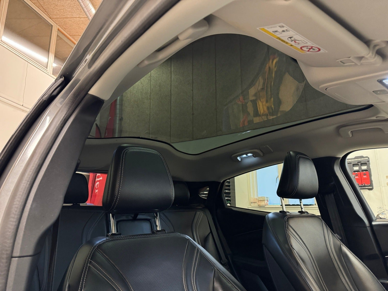 Grå Ford Mustang Mach-E fra 2021