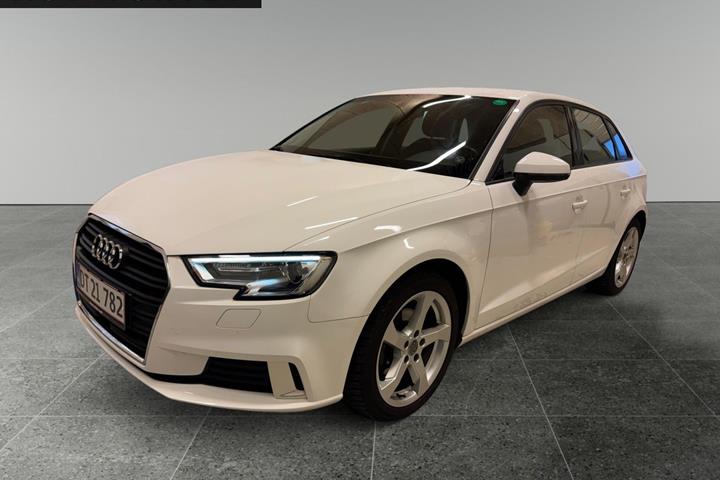 Hvid Audi A3 fra 2019